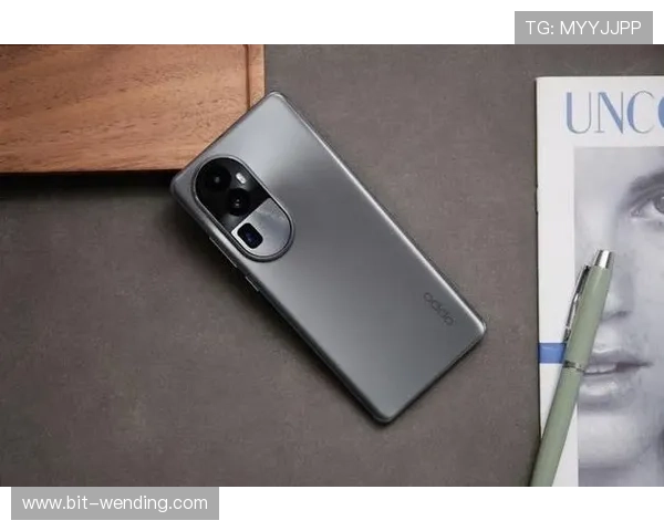 问鼎手机官网技术支持团队全天在线协助用户解决各类使用遇到的问题